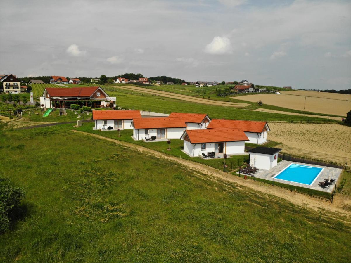 Lodge Gusto *